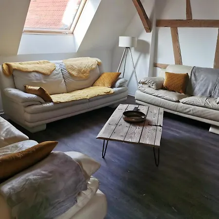 Bi D'grosseltere De Charme *