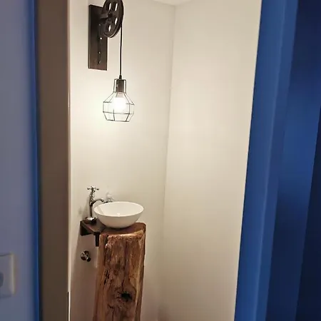 Bi D'grosseltere De Charme