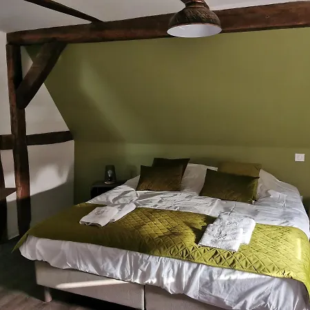 Appartement Ensemble De 4 Gites Mitoyens De 2 A 22 Personnes *