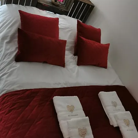 Bi D'grosseltere De Charme Apartment Kirrwiller