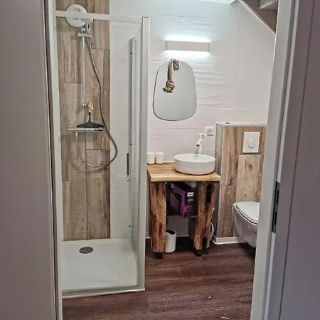 Appartement Ensemble De 4 Gites Mitoyens De 2 A 22 Personnes Kirrwiller