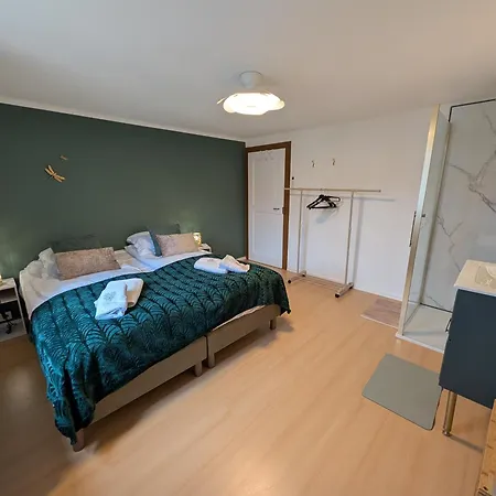 Ensemble De 4 Gites Mitoyens De 2 A 22 Personnes 아파트 *