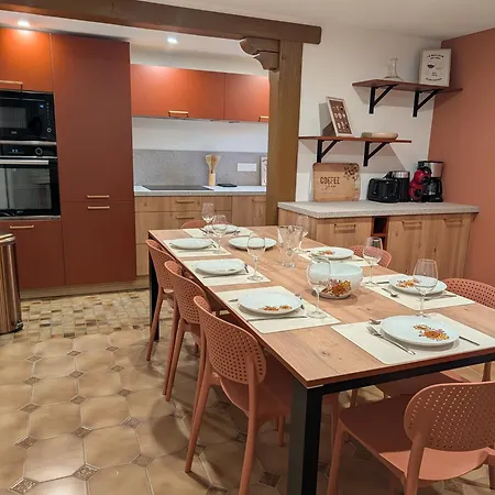 아파트 Ensemble De 4 Gites Mitoyens De 2 A 22 Personnes