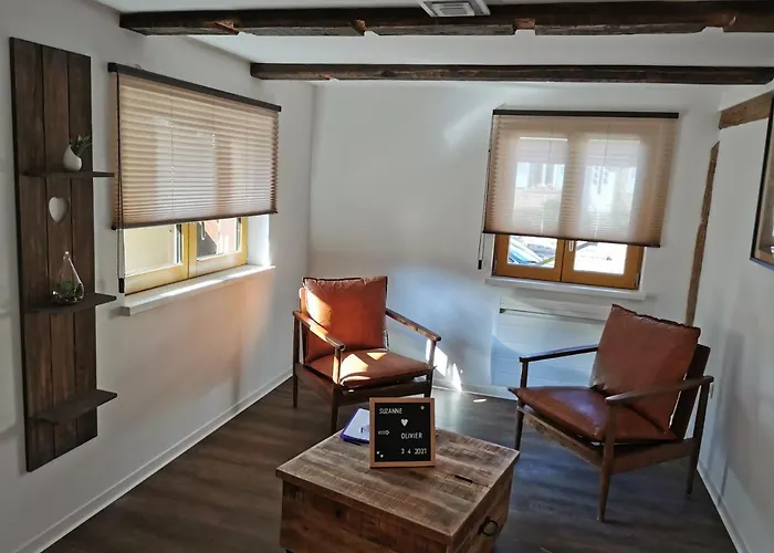 Apartment Bi D'grosseltere De Charme Kirrwiller