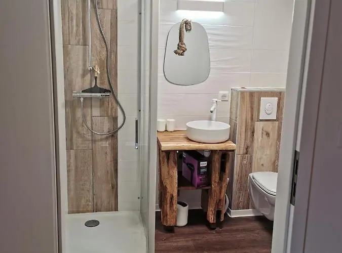 Apartment Bi D'grosseltere De Charme Kirrwiller