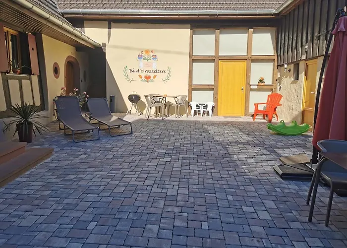 Bi D'grosseltere De Charme * Kirrwiller