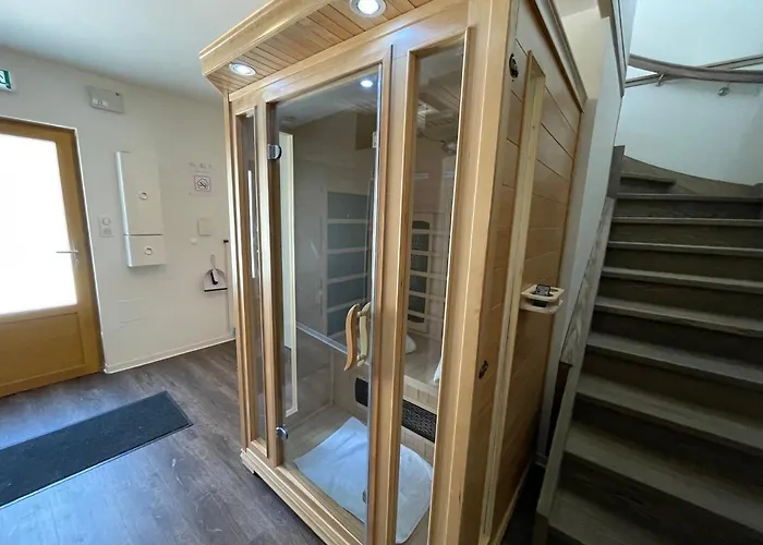 Bi D'grosseltere De Charme *